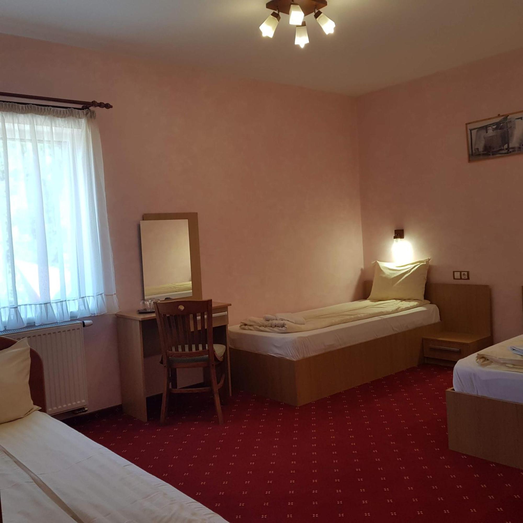 Motel Vector Acăţari Eksteriør billede